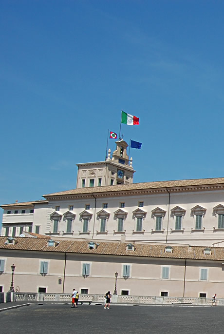 Der Quirinalspalast und seinen Glockenturm Rom foto