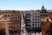 Via Dei Condotti Von Piazza Di Spagna Aus Gesehen Rom