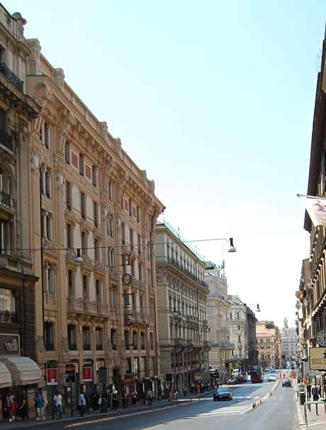 Via del Tritone in Rom foto