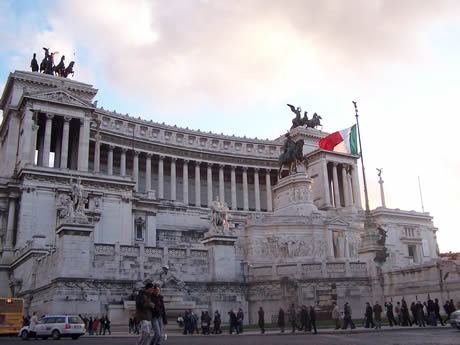 L'Autel de la nation en Rome photo