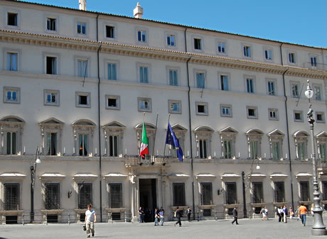 Palazzo Chigi a Roma foto