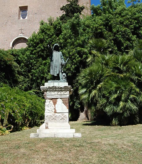 Statuia lui Cola di Rienzo la Roma foto