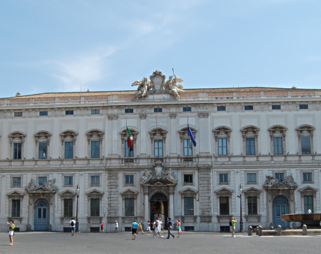 Palatul consulta sediul curtii constitutionale italiene фото